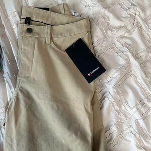 Brand new men’s lululemon pants